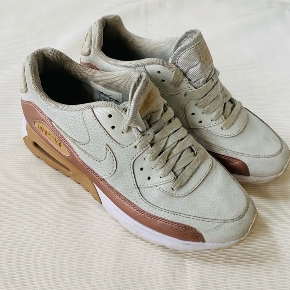 Womens NIKE Airmax Sneakers Shoes 90 Ultra SE